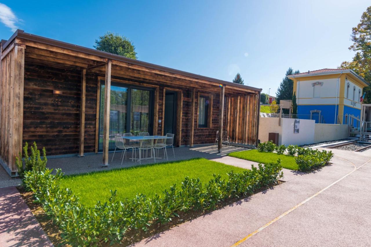 Borgo Stazione Bike Inn Валеджо-суль-Минчо Экстерьер фото