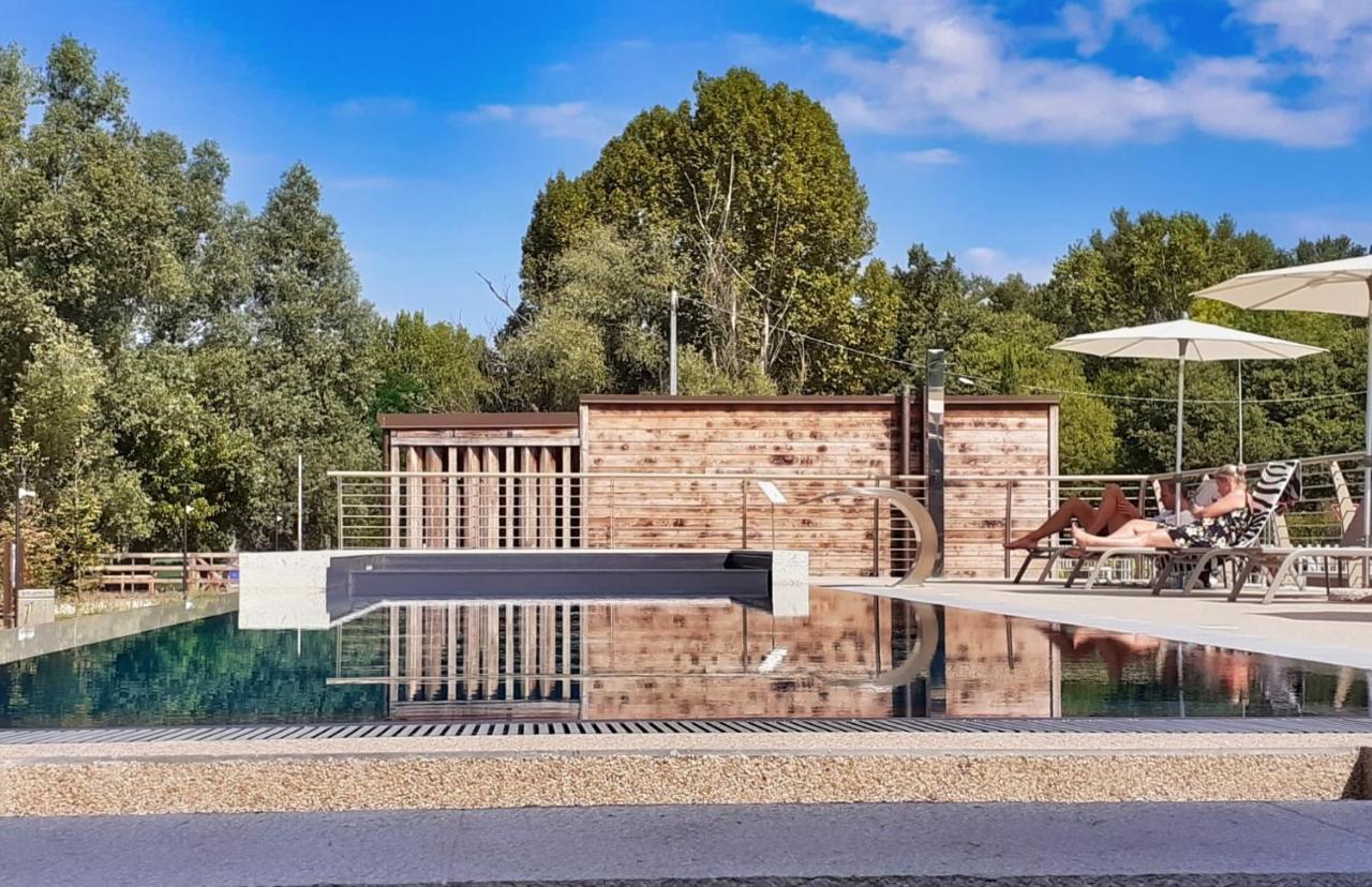 Borgo Stazione Bike Inn Валеджо-суль-Минчо Экстерьер фото