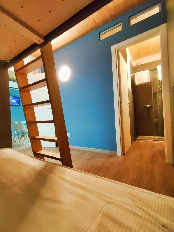 Borgo Stazione Bike Inn Валеджо-суль-Минчо Экстерьер фото